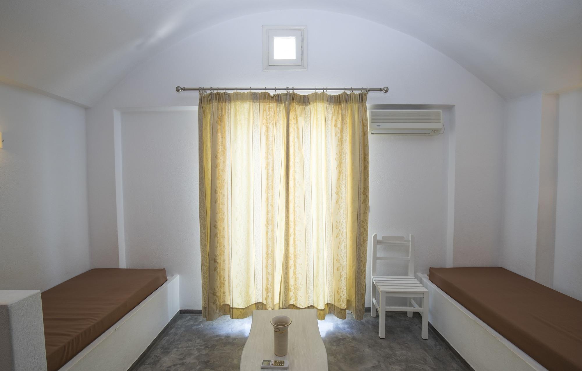 Sea View Beach Hotel (Adults Only) 페리볼로스 외부 사진