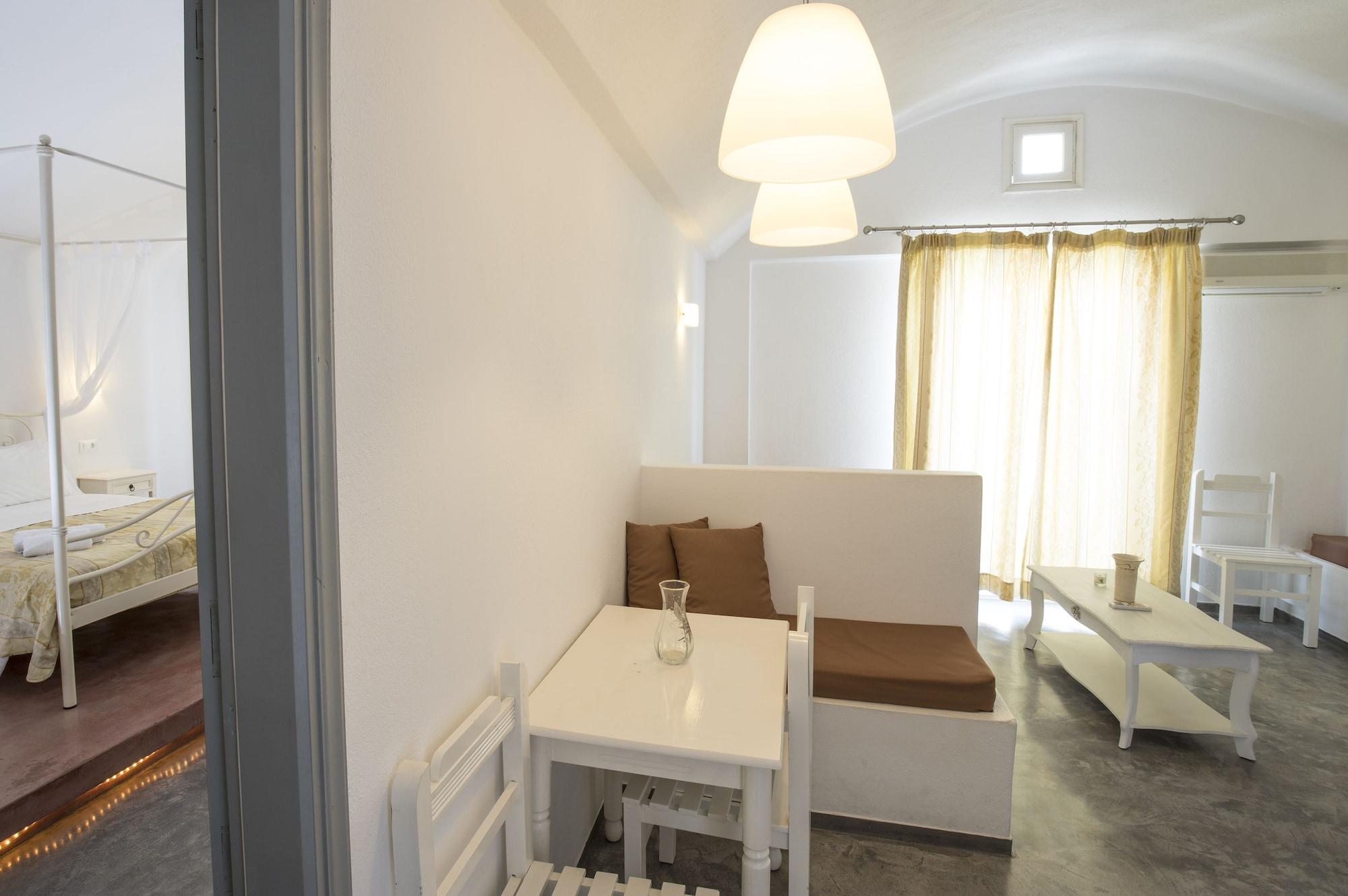 Sea View Beach Hotel (Adults Only) 페리볼로스 외부 사진