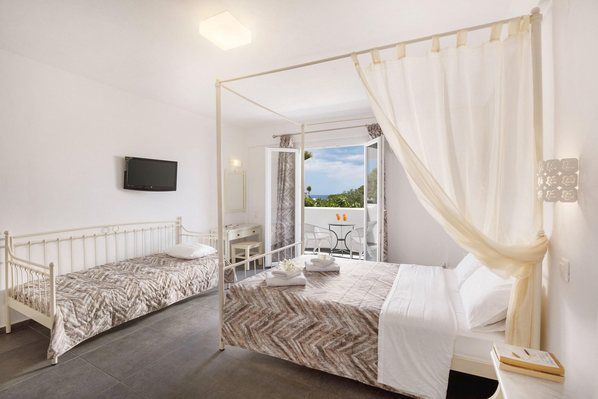 Sea View Beach Hotel (Adults Only) 페리볼로스 외부 사진