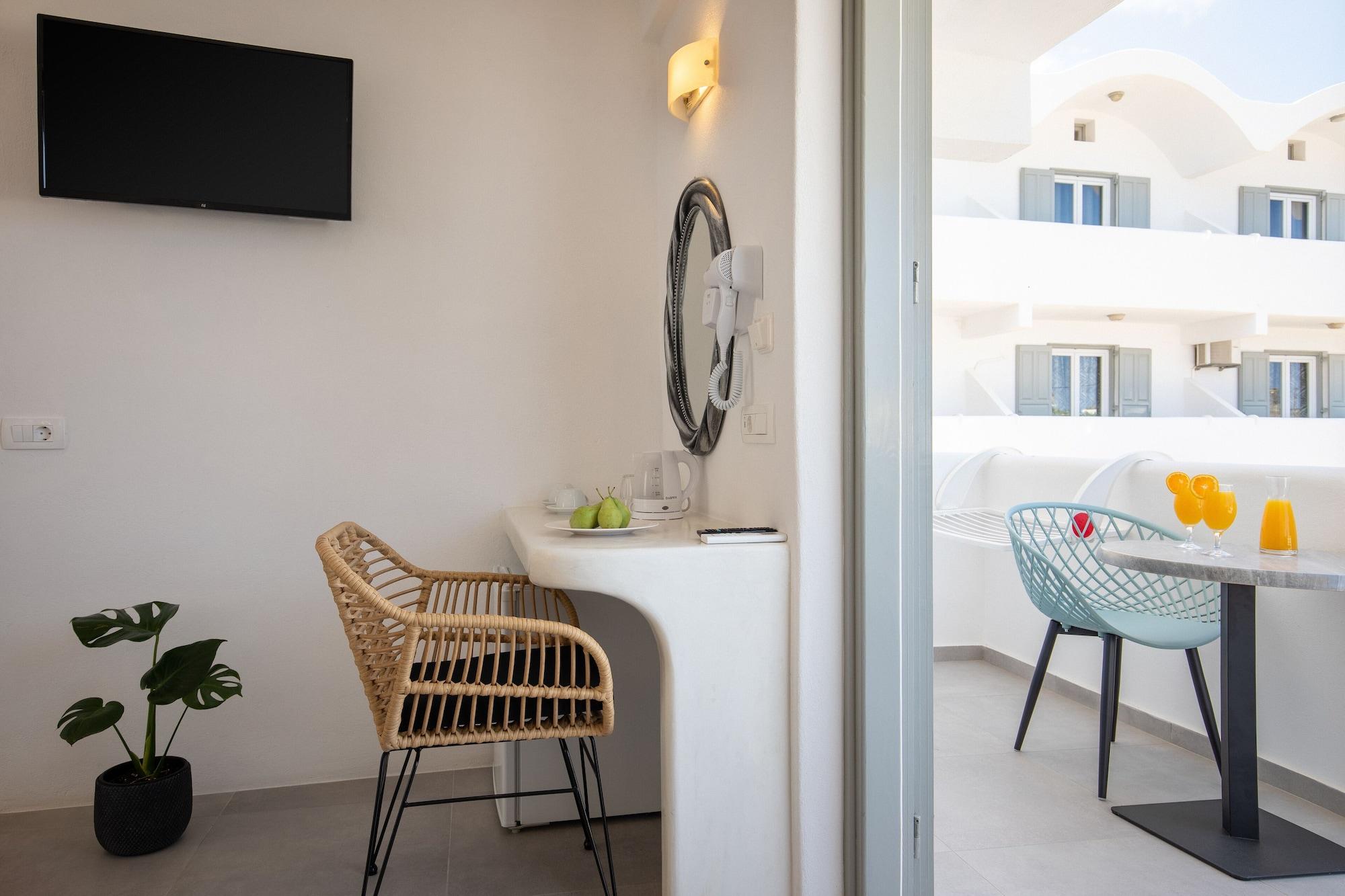 Sea View Beach Hotel (Adults Only) 페리볼로스 외부 사진