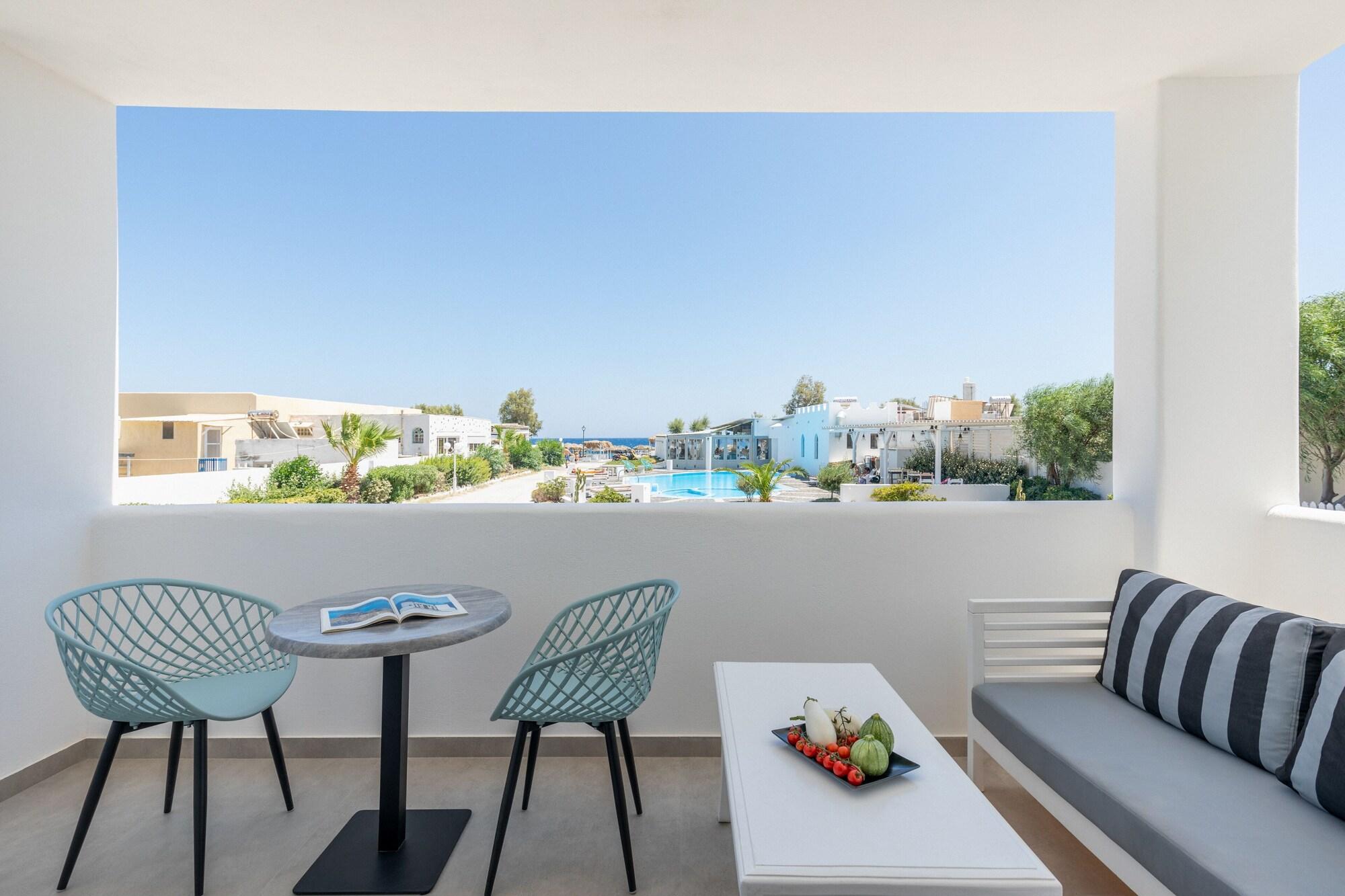 Sea View Beach Hotel (Adults Only) 페리볼로스 외부 사진
