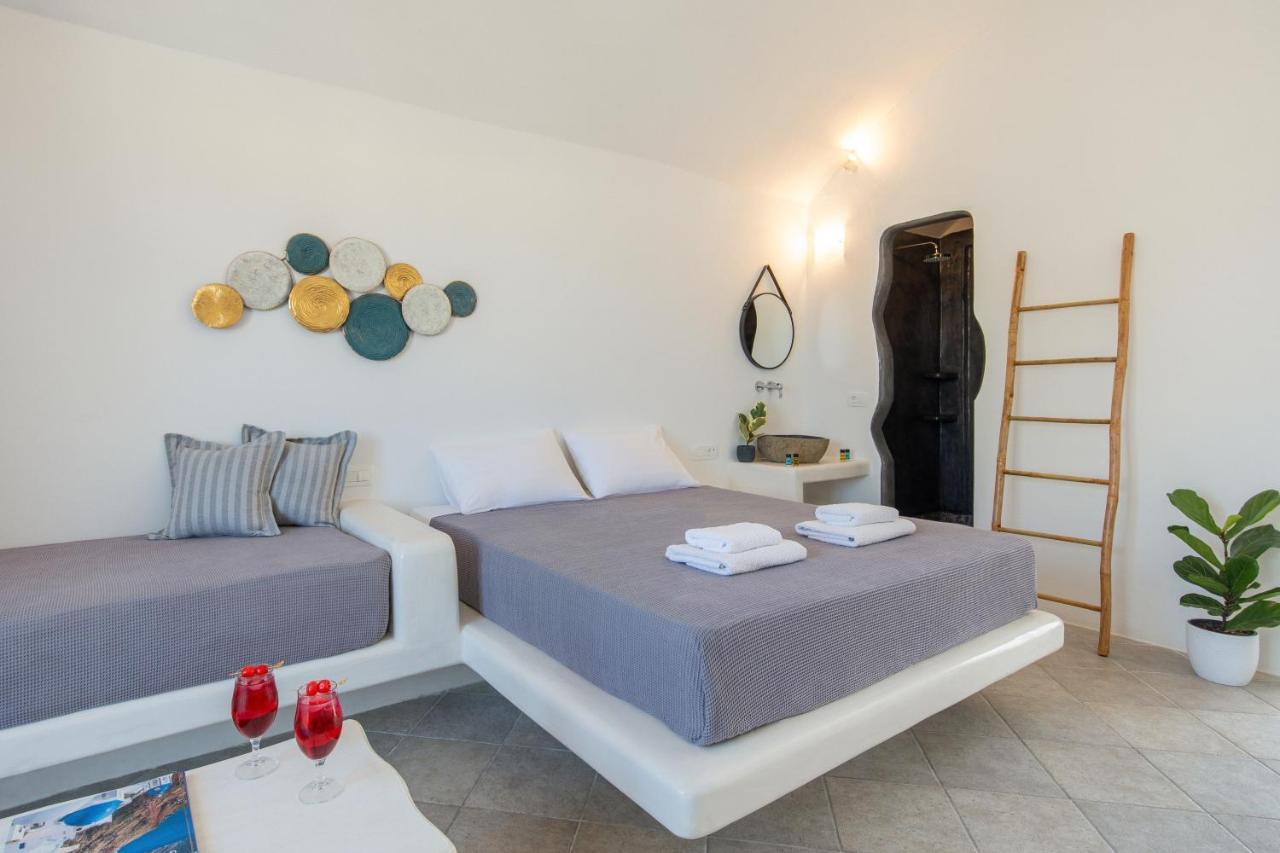 Sea View Beach Hotel (Adults Only) 페리볼로스 외부 사진