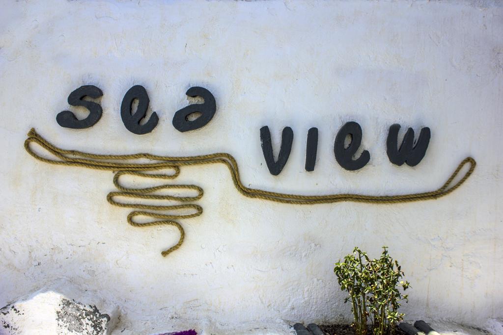 Sea View Beach Hotel (Adults Only) 페리볼로스 외부 사진